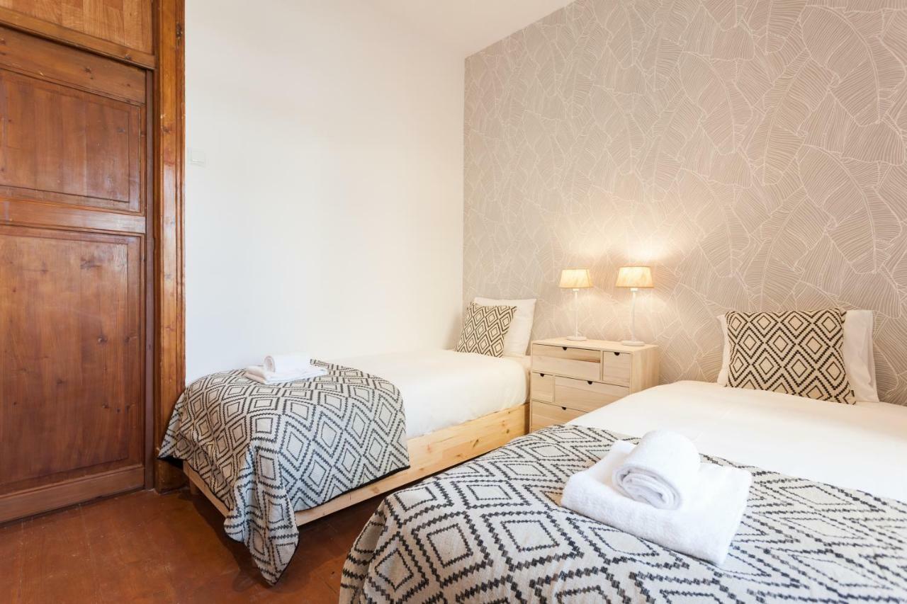Rossio Vintage Two-Bedroom Apartment - By Lu Holidays Лиссабон Экстерьер фото