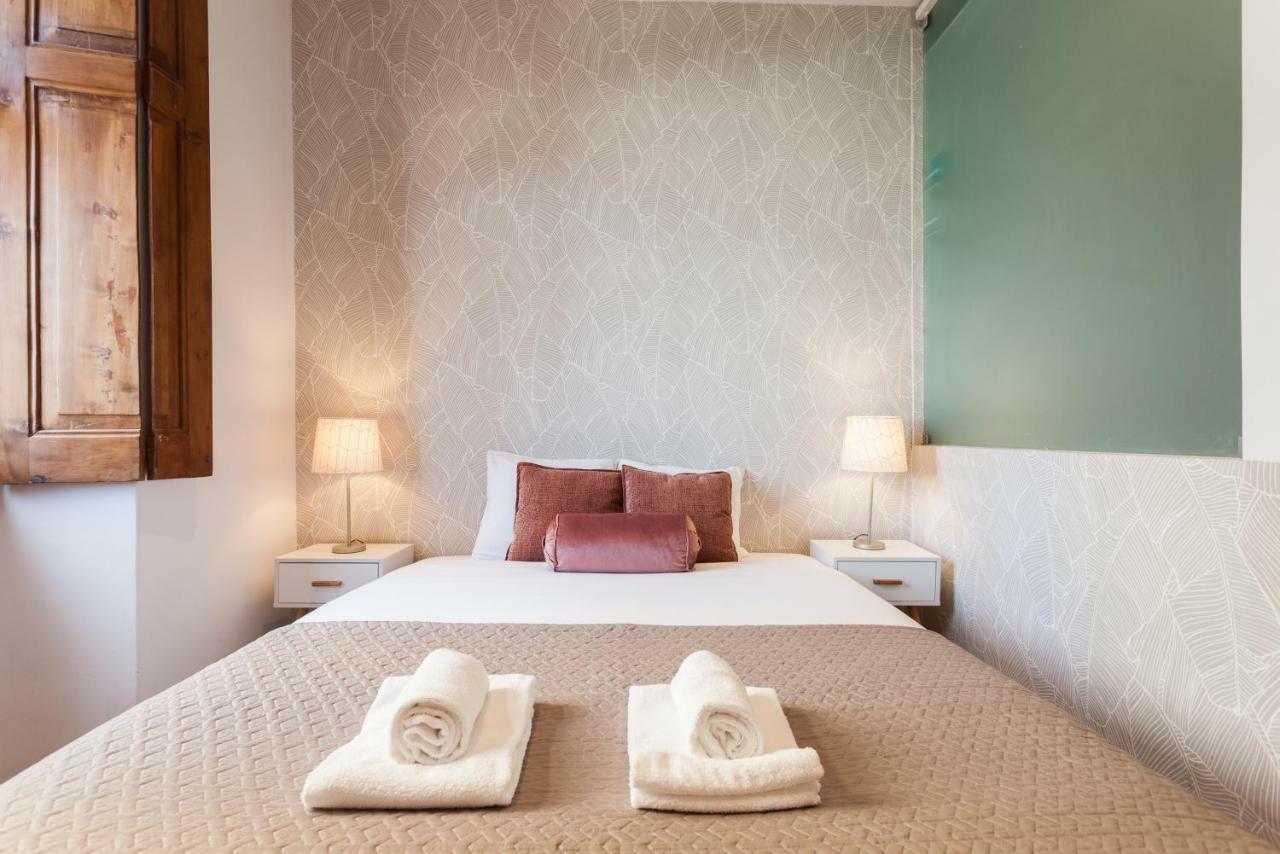 Rossio Vintage Two-Bedroom Apartment - By Lu Holidays Лиссабон Экстерьер фото